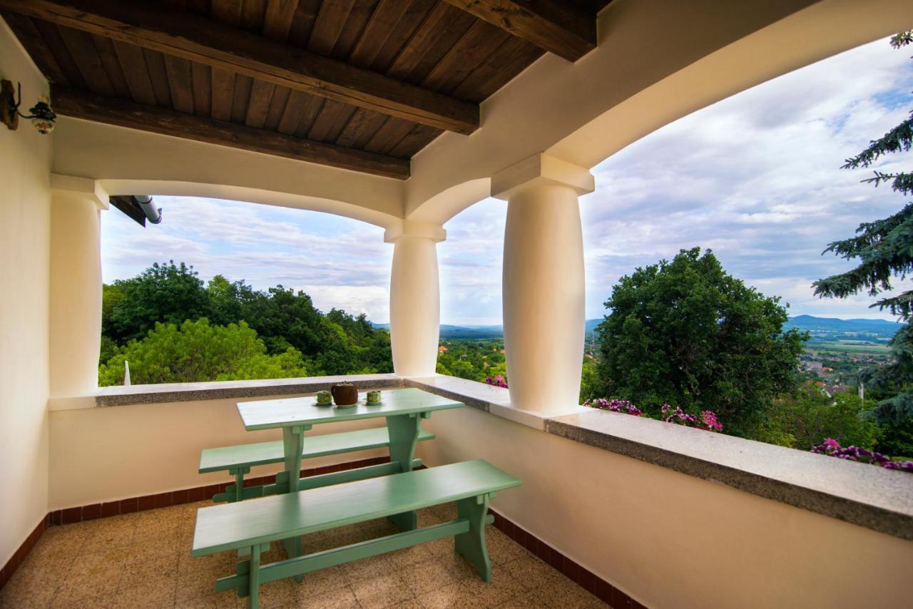 Ter Pince Villa Sumeg Bagian luar foto